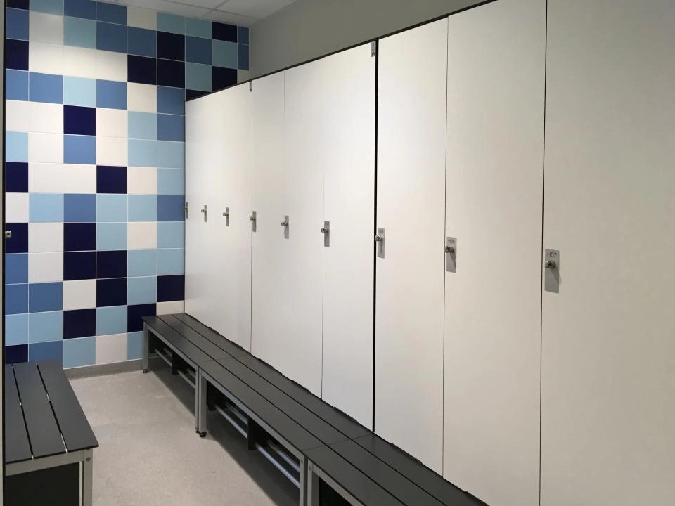 Taurus personalskåp av HPL